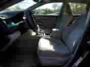 2016 Toyota Camry LE с VIN 4T4BF1FK7GR557692, выставлен на аукционе Copart как лот 86878285 с пробегом 72 241 миль миль и Списание • Salvage title. История ставок и продаж доступна на DreamBid. Изображение 7.