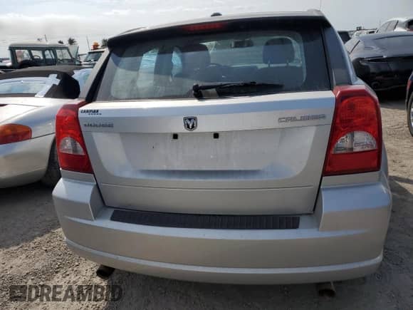 2011 Dodge Caliber Mainstreet с VIN 1B3CB3HA3BD116036, выставлен на аукционе Copart как лот 76590624 с пробегом Не указан миль и Списание • Salvage title. История ставок и продаж доступна на DreamBid. Изображение 6.