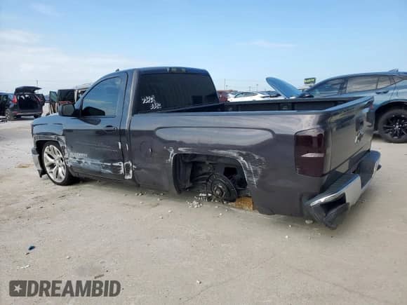 2015 Chevrolet Silverado 1500 LS z VIN 1GCNCPEHXFZ360739, wystawiony jako Copart lot #63946685 z przebiegiem 97 991 mil mil oraz Szkoda całkowita • Salvage title. Historia ofert i sprzedaży dostępna na DreamBid. Obrazek 2.