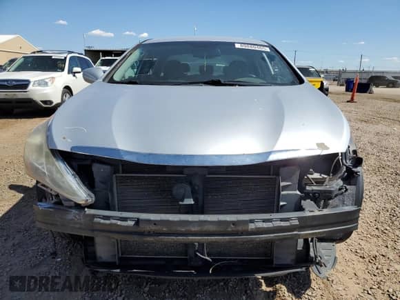 2012 Hyundai Sonata SE z VIN 5NPEC4ACXCH313299, wystawiony jako Copart lot #80880465 z przebiegiem 116 770 mil mil oraz Szkoda całkowita • Salvage title. Historia ofert i sprzedaży dostępna na DreamBid. Obrazek 5.