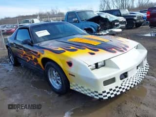 1985 Chevrolet Camaro Z28 Sport с VIN 1G1FP87F8FN104304, выставлен на аукционе IAAI как лот 41851675 с пробегом 21 350 миль миль и . История ставок и продаж доступна на DreamBid. Изображение 1.