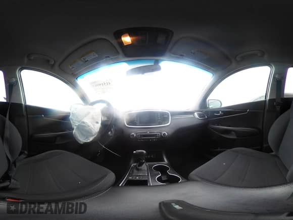 2019 Kia Sorento S с VIN 5XYPGDA53KG482987, выставлен на аукционе IAAI как лот 41519965 с пробегом 95 708 миль миль и . История ставок и продаж доступна на DreamBid. Изображение 19.