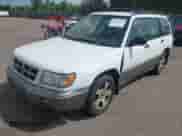 1998 Subaru Forester S with VIN JF1SF6552WH710287, listed as a IAAI auction lot 42593105 with 266,468 mi miles and . Bid and sale history available at DreamBid. Image 6.