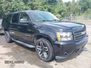 2011 Chevrolet Suburban LT with VIN 1GNSCJE05BR309175, listed as a IAAI auction lot 43040737 with 183,443 mi miles and . Bid and sale history available at DreamBid. Image 1.