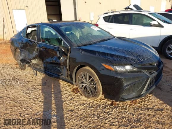 2023 Toyota Camry SE с VIN 4T1G11AK5PU728431, выставлен на аукционе IAAI как лот 43375659 с пробегом 52 597 миль миль и . История ставок и продаж доступна на DreamBid. Изображение 1.