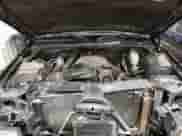2003 Chevrolet Silverado 2500HD LT z VIN 1GCHK29G03E374026, wystawiony jako Copart lot #66545055 z przebiegiem 121 815 mil mil oraz Czysty tytuł • Clean title. Historia ofert i sprzedaży dostępna na DreamBid. Obrazek 11.