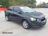 2014 Chevrolet Sonic LT с VIN 1G1JC5SH0E4193772, выставлен на аукционе IAAI как лот 43435827 с пробегом 122 088 миль миль и . История ставок и продаж доступна на DreamBid. Изображение 1.