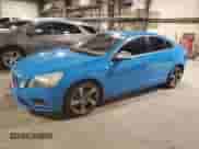 2013 Volvo S60 T6 R-Design Platinum с VIN YV1902FH1D2183347, выставлен на аукционе Copart как лот 84178744 с пробегом 64 473 миль миль и Списание • Salvage title. История ставок и продаж доступна на DreamBid. Изображение 1.