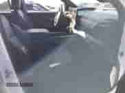 2024 Chevrolet Silverado EV Work Truck z VIN 1GC10UED7RU202184, wystawiony jako IAAI lot #42660300 z przebiegiem 10 708 mil mil oraz . Historia ofert i sprzedaży dostępna na DreamBid. Obrazek 5.