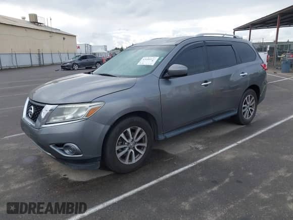 2015 Nissan Pathfinder SV с VIN 5N1AR2MN7FC678646, выставлен на аукционе IAAI как лот 43455410 с пробегом 140 674 миль миль и . История ставок и продаж доступна на DreamBid. Изображение 2.
