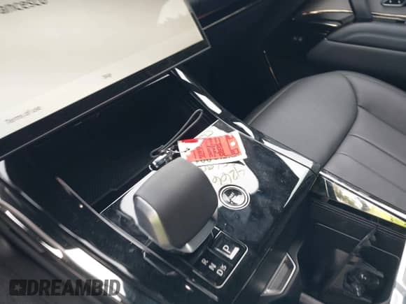 2025 Land Rover Range Rover Sport SE с VIN SAL1P9EU0SA435056, выставлен на аукционе IAAI как лот 42668002 с пробегом 9 265 миль миль и . История ставок и продаж доступна на DreamBid. Изображение 11.