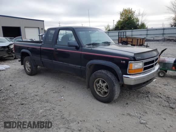 1995 Dodge Dakota with VIN 1B7GG23X3SS121918, listed as a Copart auction lot 80920505 with 169,265 mi miles and Clean title. Bid and sale history available at DreamBid. Image 4.