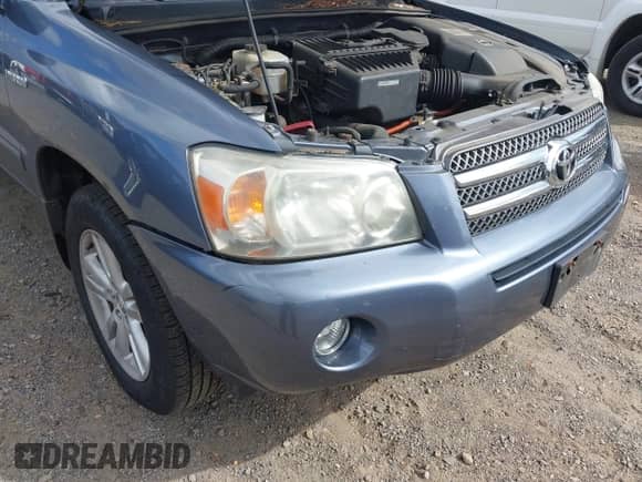 2006 Toyota Highlander Limited z VIN JTEEW21A560031725, wystawiony jako IAAI lot #43395522 z przebiegiem 267 071 mil mil oraz . Historia ofert i sprzedaży dostępna na DreamBid. Obrazek 12.