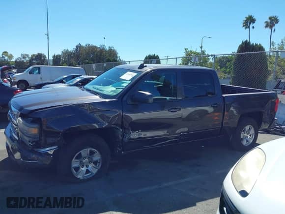 2015 Chevrolet Silverado 1500 LT z VIN 3GCPCREC4FG361748, wystawiony jako IAAI lot #43362916 z przebiegiem 193 396 mil mil oraz . Historia ofert i sprzedaży dostępna na DreamBid. Obrazek 15.