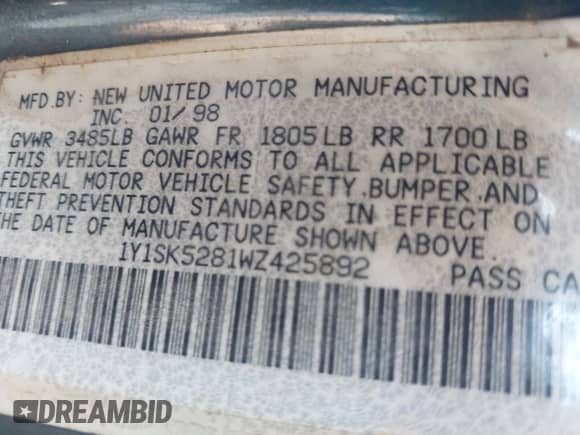 1998 Chevrolet Prizm Lsi z VIN 1Y1SK5281WZ425892, wystawiony jako IAAI lot #42250732 z przebiegiem Nie podano mil oraz . Historia ofert i sprzedaży dostępna na DreamBid. Obrazek 9.