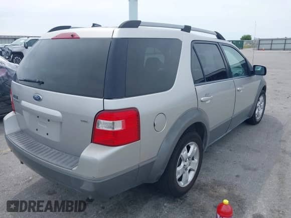 2007 Ford Freestyle SEL с VIN 1FMDK02147GA12764, выставлен на аукционе IAAI как лот 42687525 с пробегом 210 700 миль миль и . История ставок и продаж доступна на DreamBid. Изображение 4.