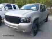 2008 Chevrolet Avalanche 1LT с VIN 3GNEC12028G141764, выставлен на аукционе IAAI как лот 43355911 с пробегом 185 541 миль миль и . История ставок и продаж доступна на DreamBid. Изображение 2.