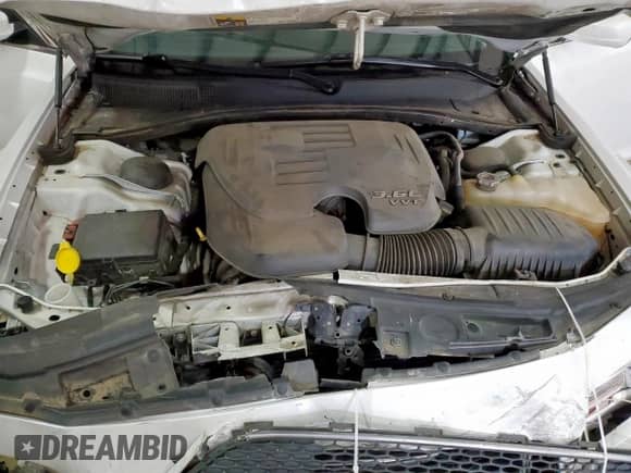 2016 Chrysler 300 Limited z VIN 2C3CCAAG1GH252940, wystawiony jako Copart lot #82216665 z przebiegiem 157 395 mil mil oraz Szkoda całkowita • Salvage title. Historia ofert i sprzedaży dostępna na DreamBid. Obrazek 11.