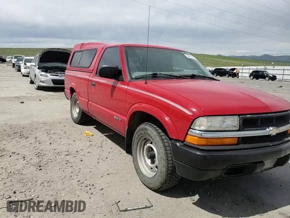 1999 Chevrolet S-10 с VIN 1GCCS1447X8104331, выставлен на аукционе Copart как лот 56427895 с пробегом Не указан миль и Списание • Salvage title. История ставок и продаж доступна на DreamBid. Изображение 13.