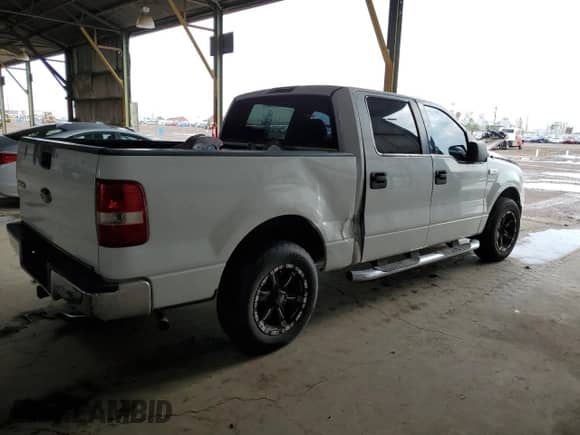 2006 Ford F-150 XLT z VIN 1FTPW125X6KB03015, wystawiony jako Copart lot #85141945 z przebiegiem Nie podano mil oraz Szkoda całkowita • Salvage title. Historia ofert i sprzedaży dostępna na DreamBid. Obrazek 3.
