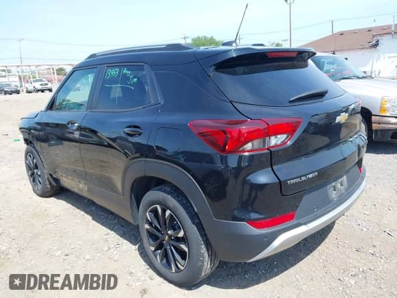 2022 Chevrolet TrailBlazer LT with VIN KL79MPS27NB006308, listed as a IAAI auction lot 42577391 with 58,999 mi miles and . Bid and sale history available at DreamBid. Image 3.