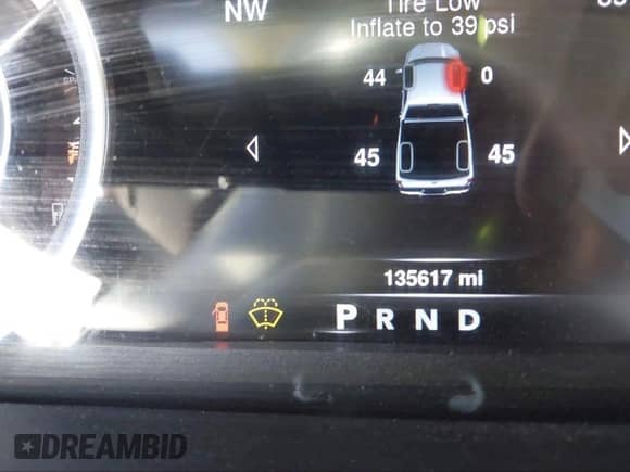 2016 Ram 1500 Big Horn z VIN 3C6RR7LT8GG127426, wystawiony jako IAAI lot #41724421 z przebiegiem 135 617 mil mil oraz . Historia ofert i sprzedaży dostępna na DreamBid. Obrazek 7.