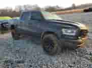 2019 Ram 1500 Rebel z VIN 1C6RRELT2KN724222, wystawiony jako Copart lot #43284805 z przebiegiem 107 042 mil mil oraz Szkoda całkowita • Salvage title. Historia ofert i sprzedaży dostępna na DreamBid. Obrazek 4.