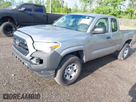 2018 Toyota Tacoma SR с VIN 5TFRX5GNXJX125176, выставлен на аукционе IAAI как лот 42257481 с пробегом 99 418 миль миль и . История ставок и продаж доступна на DreamBid. Изображение 17.