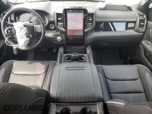 2025 Ram 1500 Limited z VIN 1C6SRFHP2SN653462, wystawiony jako Copart lot #59121005 z przebiegiem 4 257 mil mil oraz Szkoda całkowita • Salvage title. Historia ofert i sprzedaży dostępna na DreamBid. Obrazek 8.