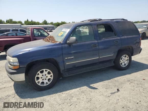 2002 Chevrolet Tahoe LS z VIN 1GNEC13V62R148217, wystawiony jako Copart lot #58536635 z przebiegiem Nie podano mil oraz Czysty tytuł • Clean title. Historia ofert i sprzedaży dostępna na DreamBid. Obrazek 1.