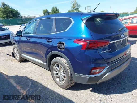 2020 Hyundai Santa Fe SE with VIN 5NMS2CAD5LH229638, listed as a IAAI auction lot 43171267 with 126,613 mi miles and . Bid and sale history available at DreamBid. Image 3.