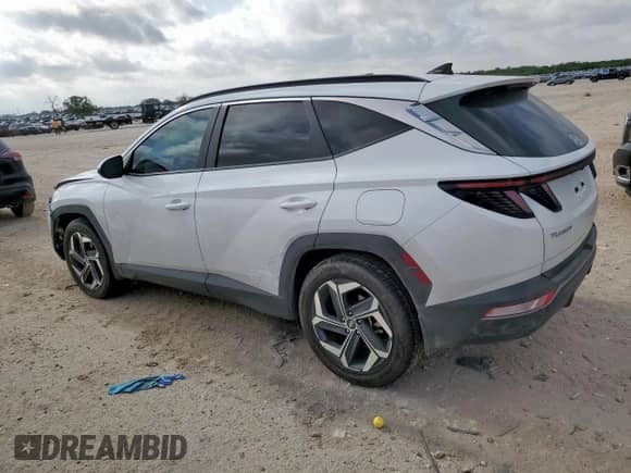 2024 Hyundai Tucson SEL with VIN 5NMJF3DE1RH296198, listed as a Copart auction lot 70664295 with 50,685 mi miles and Salvage title. Bid and sale history available at DreamBid. Image 2.