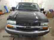 2001 Chevrolet S-10 LS with VIN 1GCDT13W41K219614, listed as a Copart auction lot 58116835 with 256,155 mi miles and Clean title. Bid and sale history available at DreamBid. Image 5.