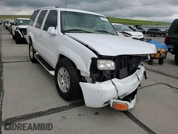 2000 Cadillac Escalade с VIN 1GYEK13R4YR120238, выставлен на аукционе Copart как лот 61397315 с пробегом 95 906 миль миль и Списание • Salvage title. История ставок и продаж доступна на DreamBid. Изображение 14.