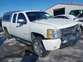 2007 Chevrolet Silverado 1500 1LT с VIN 1GCEK19C87Z566190, выставлен на аукционе IAAI как лот 41619183 с пробегом 216 273 миль миль и . История ставок и продаж доступна на DreamBid. Изображение 1.