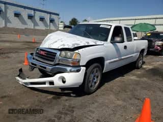 2004 GMC Sierra 1500 SLE with VIN 2GTEK19T041321579, listed as a Copart auction lot 63494965 with Not provided miles and Salvage title. Bid and sale history available at DreamBid. Image 1.