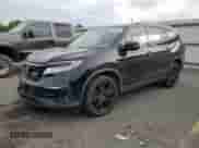 2020 Honda Pilot Black Edition z VIN 5FNYF6H75LB004072, wystawiony jako Copart lot #80858035 z przebiegiem 133 623 mil mil oraz Szkoda całkowita • Salvage title. Historia ofert i sprzedaży dostępna na DreamBid. Obrazek 1.
