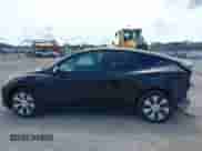 2021 Tesla Model Y Long Range с VIN 5YJYGAEE8MF207493, выставлен на аукционе IAAI как лот 43261396 с пробегом 49 440 миль миль и . История ставок и продаж доступна на DreamBid. Изображение 15.