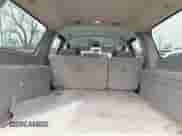 2006 Chevrolet Suburban Z71 с VIN 3GNFK16Z46G243824, выставлен на аукционе IAAI как лот 41910730 с пробегом 252 496 миль миль и . История ставок и продаж доступна на DreamBid. Изображение 18.
