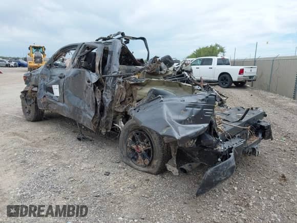 2021 Toyota Tundra SR5 with VIN 5TFDY5F17MX966513, listed as a IAAI auction lot 42839606 with Not provided miles and . Bid and sale history available at DreamBid. Image 3.