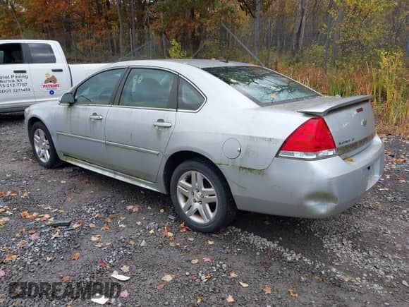 2010 Chevrolet Impala LT с VIN 2G1WB5EKXA1231787, выставлен на аукционе IAAI как лот 43519224 с пробегом 90 543 миль миль и . История ставок и продаж доступна на DreamBid. Изображение 3.