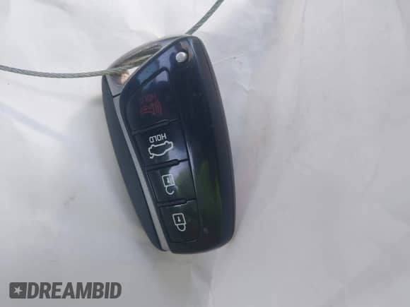 2016 Hyundai Genesis 3.8L с VIN KMHGN4JE2GU113562, выставлен на аукционе IAAI как лот 42966612 с пробегом 164 096 миль миль и . История ставок и продаж доступна на DreamBid. Изображение 11.