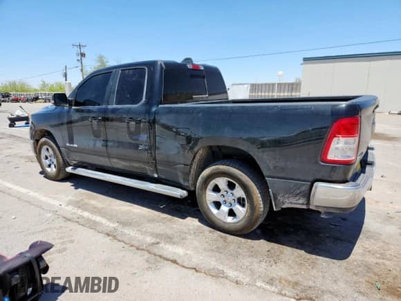 2022 Ram 1500 Big Horn z VIN 1C6RRFBG9NN464903, wystawiony jako Copart lot #59977395 z przebiegiem 49 360 mil mil oraz Szkoda całkowita • Salvage title. Historia ofert i sprzedaży dostępna na DreamBid. Obrazek 2.