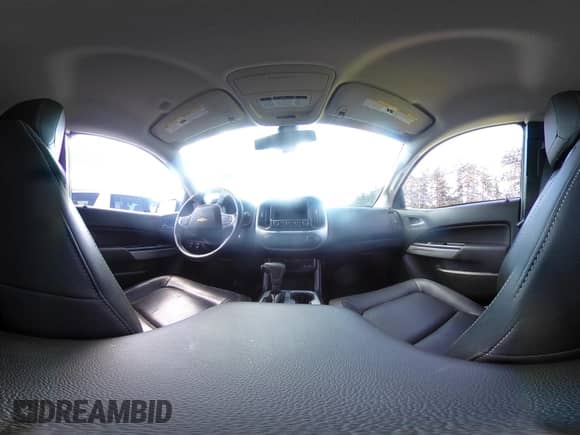 2015 Chevrolet Colorado 4WD LT z VIN 1GCHTBE38F1164026, wystawiony jako IAAI lot #42213134 z przebiegiem 99 118 mil mil oraz . Historia ofert i sprzedaży dostępna na DreamBid. Obrazek 20.