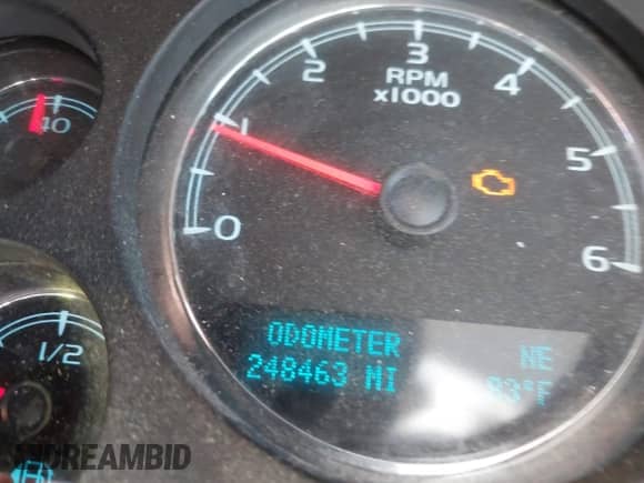 2011 Chevrolet Tahoe LT с VIN 1GNSCBE06BR228935, выставлен на аукционе IAAI как лот 43052440 с пробегом 248 463 миль миль и . История ставок и продаж доступна на DreamBid. Изображение 15.