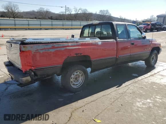 1995 Dodge 1500 with VIN 3B7HC13Z5SM144119, listed as a Copart auction lot 42778035 with 210,664 mi miles and Salvage title. Bid and sale history available at DreamBid. Image 3.