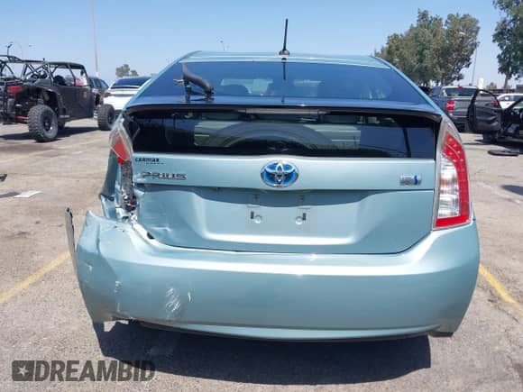 2015 Toyota Prius Four z VIN JTDKN3DU5F1941665, wystawiony jako IAAI lot #42569942 z przebiegiem 82 434 mil mil oraz . Historia ofert i sprzedaży dostępna na DreamBid. Obrazek 16.