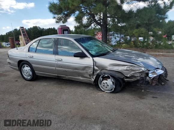 1999 Chevrolet Lumina с VIN 2G1WL52M9X9136912, выставлен на аукционе Copart как лот 80028075 с пробегом 222 013 миль миль и Списание • Salvage title. История ставок и продаж доступна на DreamBid. Изображение 4.