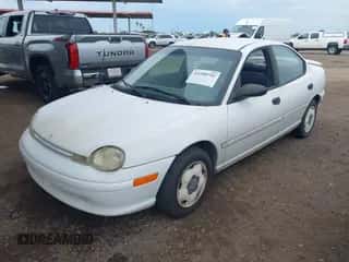1996 Dodge Neon z VIN 3B3ES47Y5TT327506, wystawiony jako IAAI lot #43390792 z przebiegiem 167 912 mil mil oraz . Historia ofert i sprzedaży dostępna na DreamBid. Obrazek 6.
