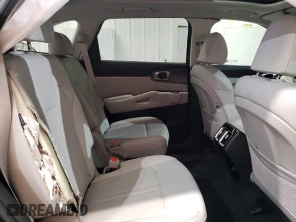 2025 Kia Sorento X-Line SX with VIN 5XYRKDJFXSG345920, listed as a Copart auction lot 62361385 with 636 mi miles and Salvage title. Bid and sale history available at DreamBid. Image 11.